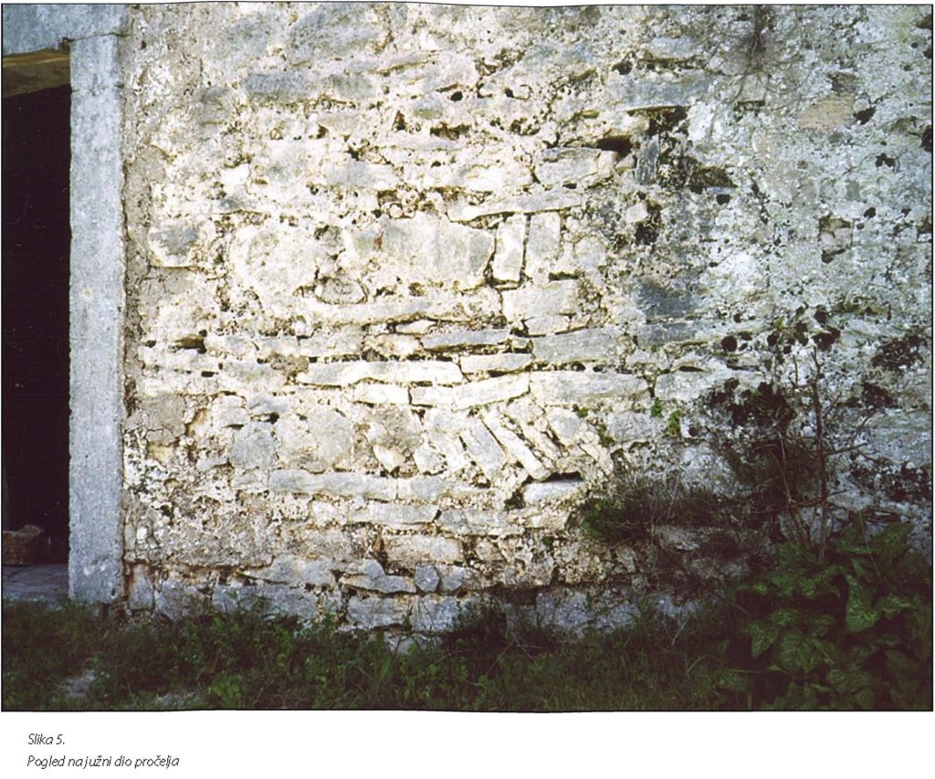 Istraživanja srednjovjekovnih lokaliteta kod crkve sv. Nikole u Dolu i sv. Marije u Poselju (Velom Selu) na otoku Visu